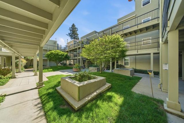 211 S Fremont Street 314, San Mateo, CA 94401