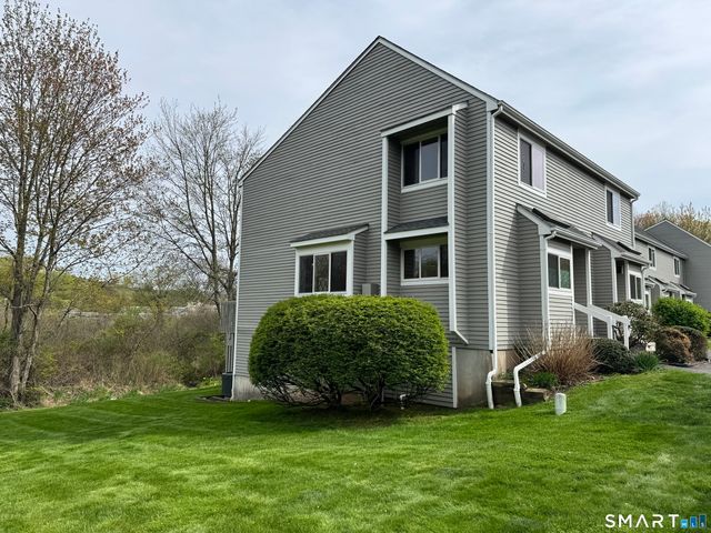 11 Hilltop Drive 11, Simsbury, CT 06089
