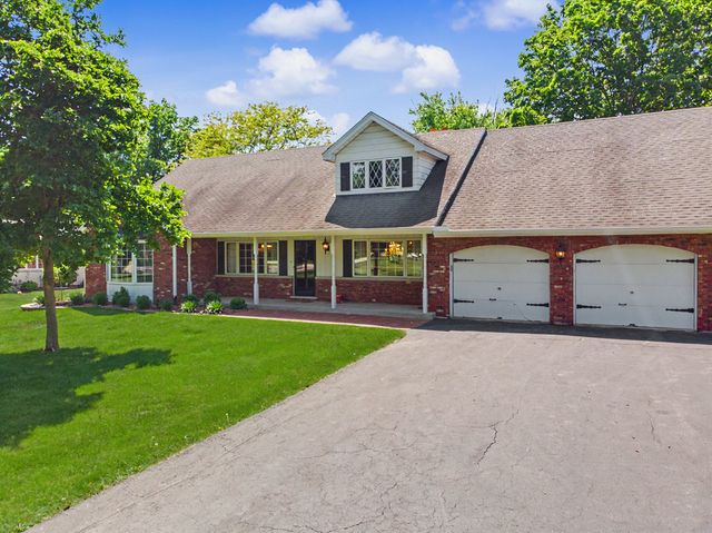 24364 S Volbrecht Road, Crete, IL 60417