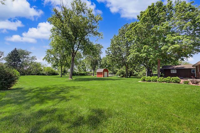 24364 S Volbrecht Road, Crete, IL 60417