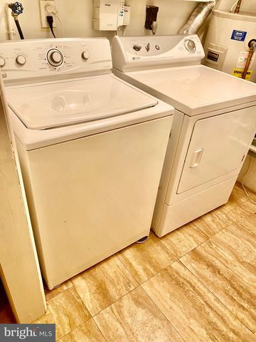 5 MULBERRY CT, Lumberton, NJ 08048