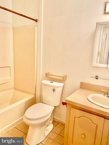 5 MULBERRY CT, Lumberton, NJ 08048