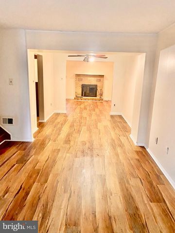 5 MULBERRY CT, Lumberton, NJ 08048