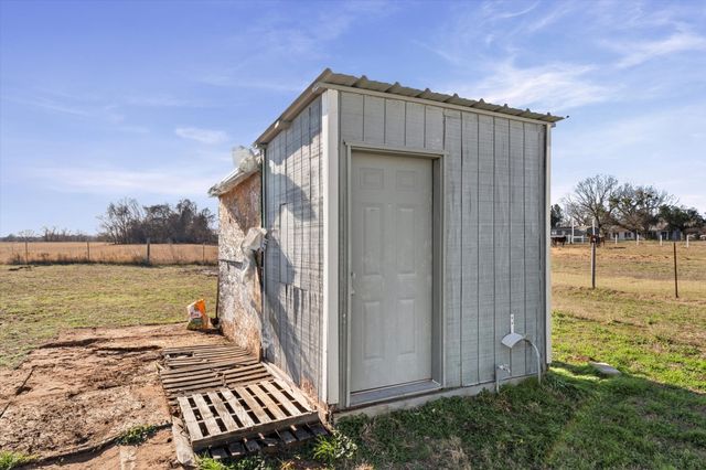 4524 Old Marlin Road, Waco, TX 76705