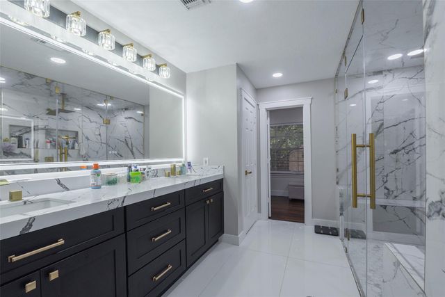 13431 Yaupon Holly Lane, Houston, TX 77044