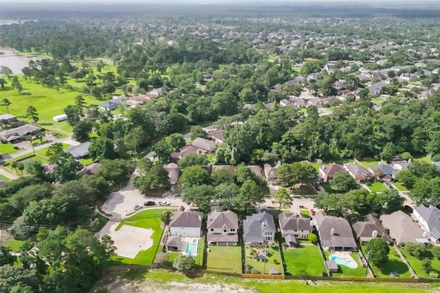 13431 Yaupon Holly Lane, Houston, TX 77044