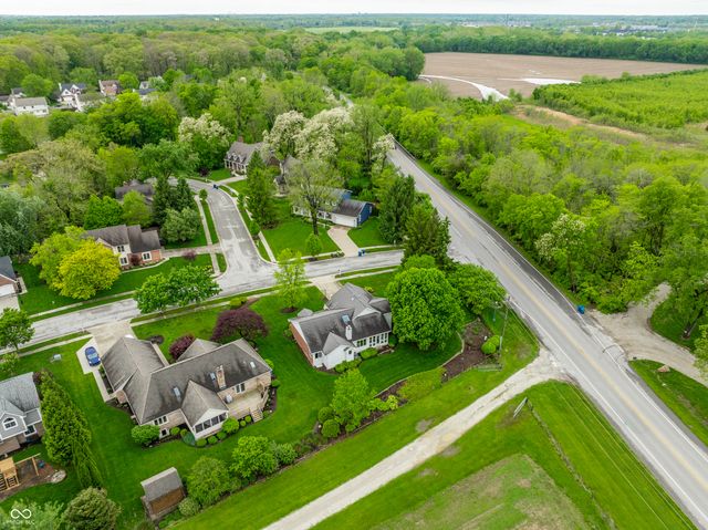 18 Ashbourne Drive, Noblesville, IN 46060