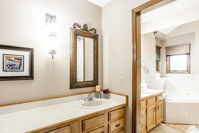 18 Ashbourne Drive, Noblesville, IN 46060