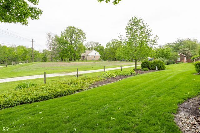 18 Ashbourne Drive, Noblesville, IN 46060