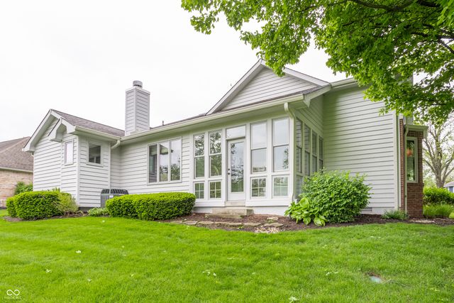 18 Ashbourne Drive, Noblesville, IN 46060