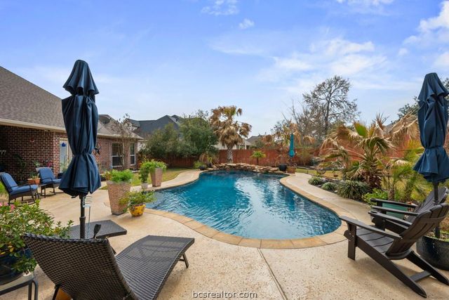 5116 Congressional Drive, College Station, TX 77845