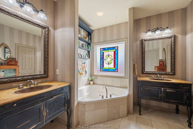 5116 Congressional Drive, College Station, TX 77845