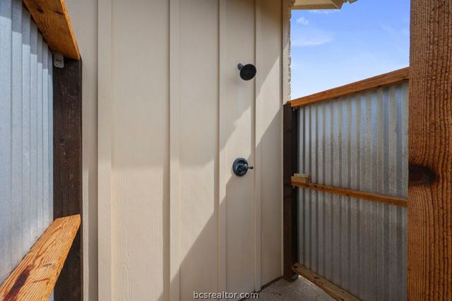 5116 Congressional Drive, College Station, TX 77845