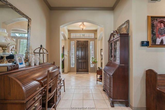 5116 Congressional Drive, College Station, TX 77845