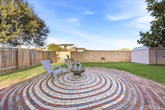 8410 Park Olympia, Universal City, TX 78148