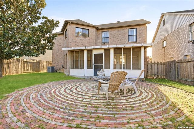 8410 Park Olympia, Universal City, TX 78148