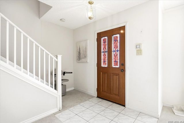 8410 Park Olympia, Universal City, TX 78148