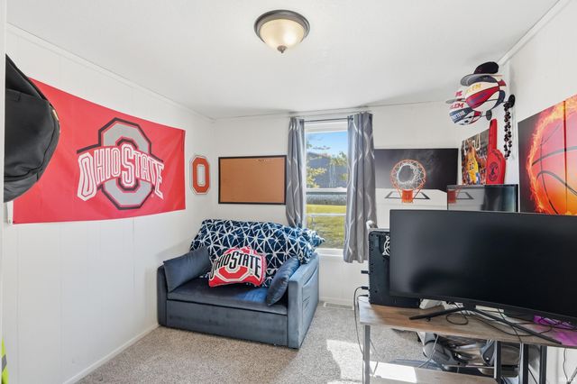 1421 Charles St Street, Huntington, IN 46750