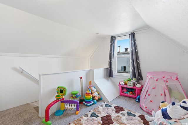 1421 Charles St Street, Huntington, IN 46750