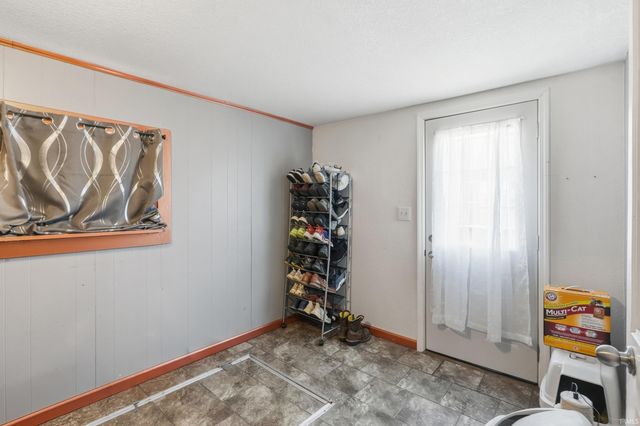 1421 Charles St Street, Huntington, IN 46750