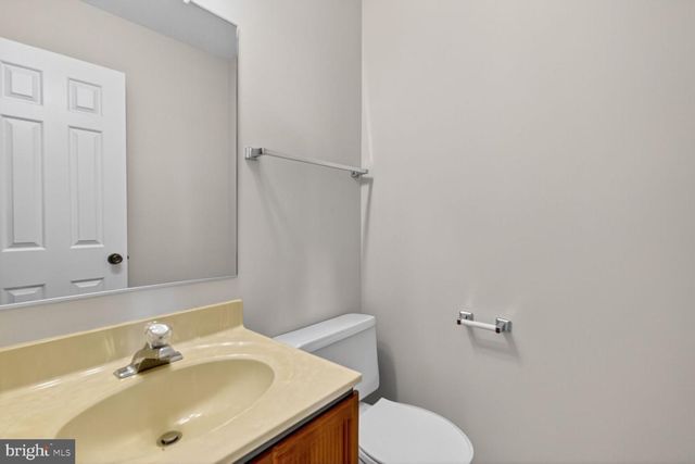 4515 SHOAL CREEK CT, Alexandria, VA 22312