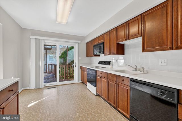 4515 SHOAL CREEK CT, Alexandria, VA 22312