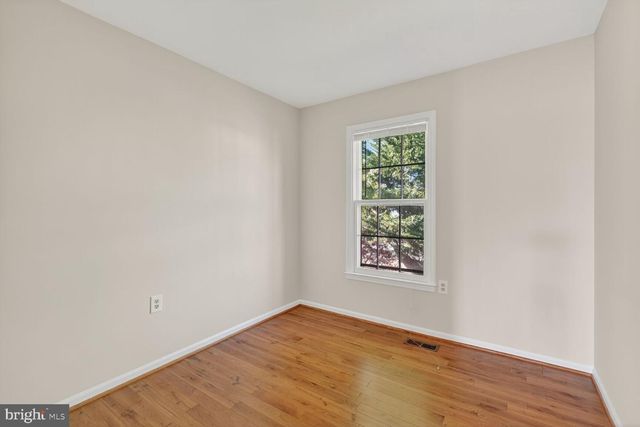 4515 SHOAL CREEK CT, Alexandria, VA 22312