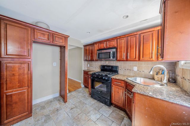 15050 Foch Boulevard, Jamaica, NY 11434
