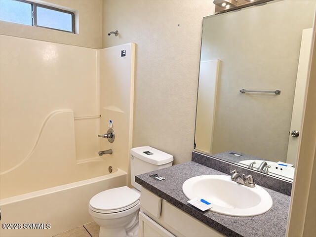 5212 Navajo Trail, Las Cruces, NM 88012