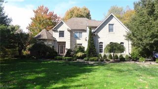 8140 Mount Royal Drive, Concord, OH 44077