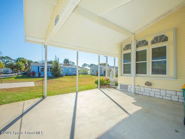 835 Sapodilla Drive, Barefoot Bay, FL 32976