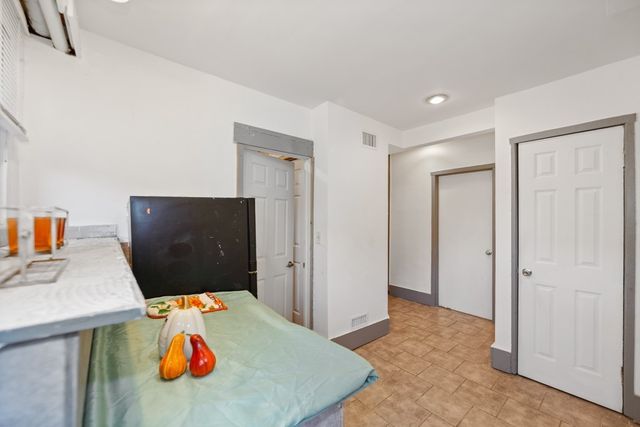 24 Arden Court, Warwick, RI 02889