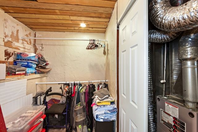 24 Arden Court, Warwick, RI 02889