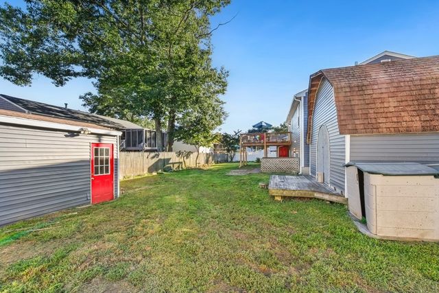 24 Arden Court, Warwick, RI 02889