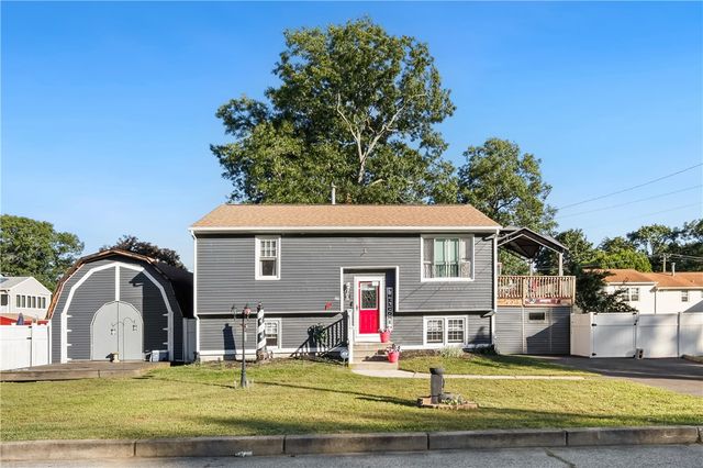 24 Arden Court, Warwick, RI 02889