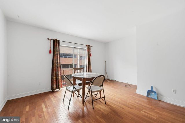 1713 SOUTH ST, Philadelphia, PA 19146