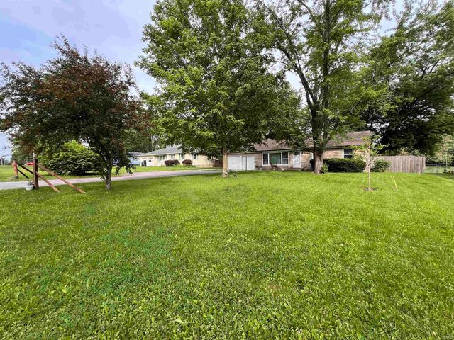 7008 Saint Joe Road, Fort Wayne, IN 46235