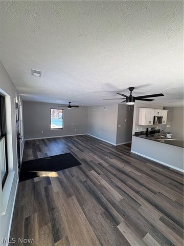 612 Logan Street, Steubenville, OH 43952