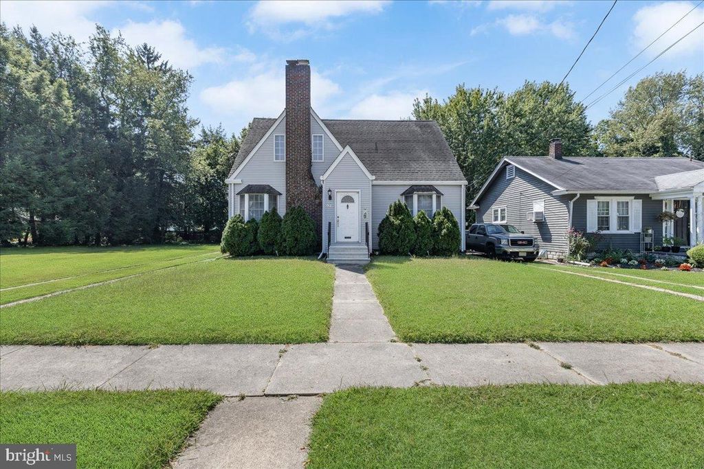 94 UNIVERSITY AVE, Bridgeton, NJ 08302