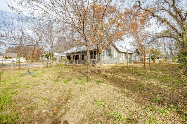 898 N Neblett Street, Stephenville, TX 76401