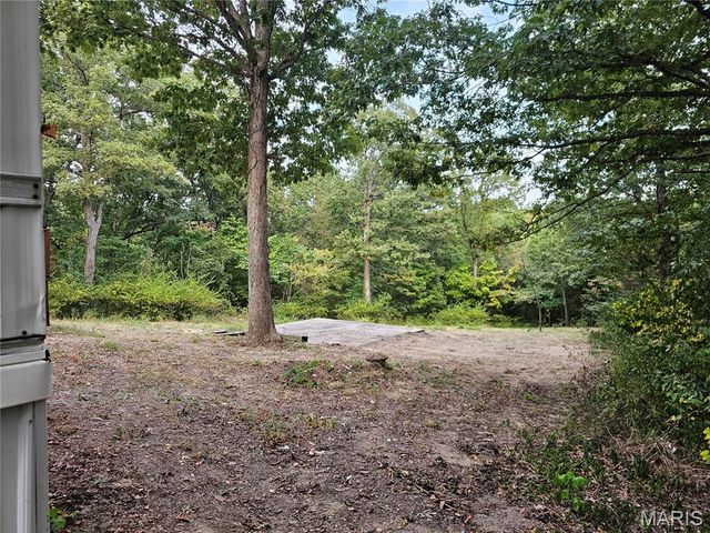 4578 N Virginia Mines Road, St Clair, MO 63077