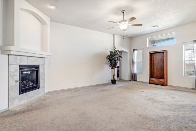 1107 26th Street SE, Rio Rancho, NM 87124