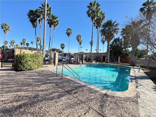 2708 Howard Lane E3, Mcallen, TX 78503