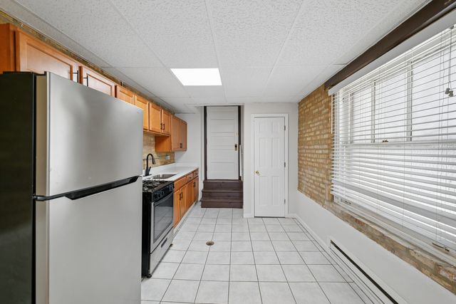 7216 Jackson Boulevard CM, Forest Park, IL 60130