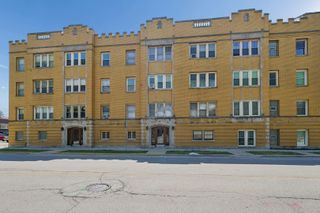 7216 Jackson Boulevard CM, Forest Park, IL 60130