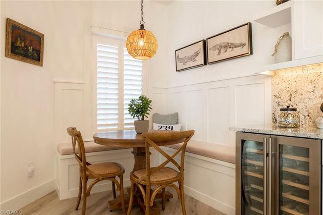 1540 Clermont Dr Unit 305, Naples, FL 34109