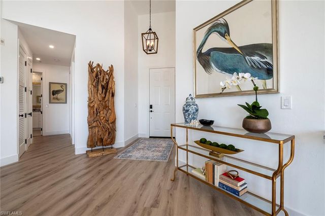 1540 Clermont Dr Unit 305, Naples, FL 34109