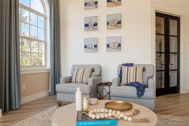 1540 Clermont Dr Unit 305, Naples, FL 34109