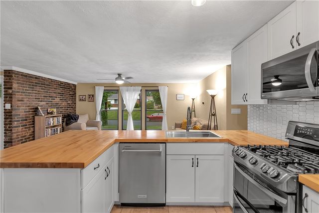 5043 Ozark Drive, Plum Boro, PA 15239