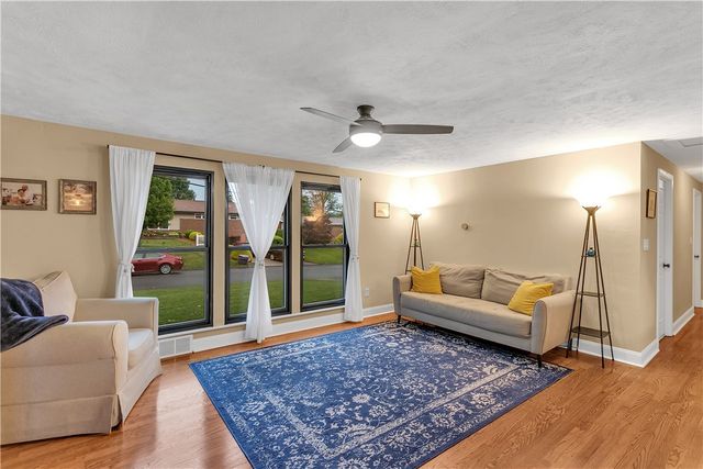 5043 Ozark Drive, Plum Boro, PA 15239